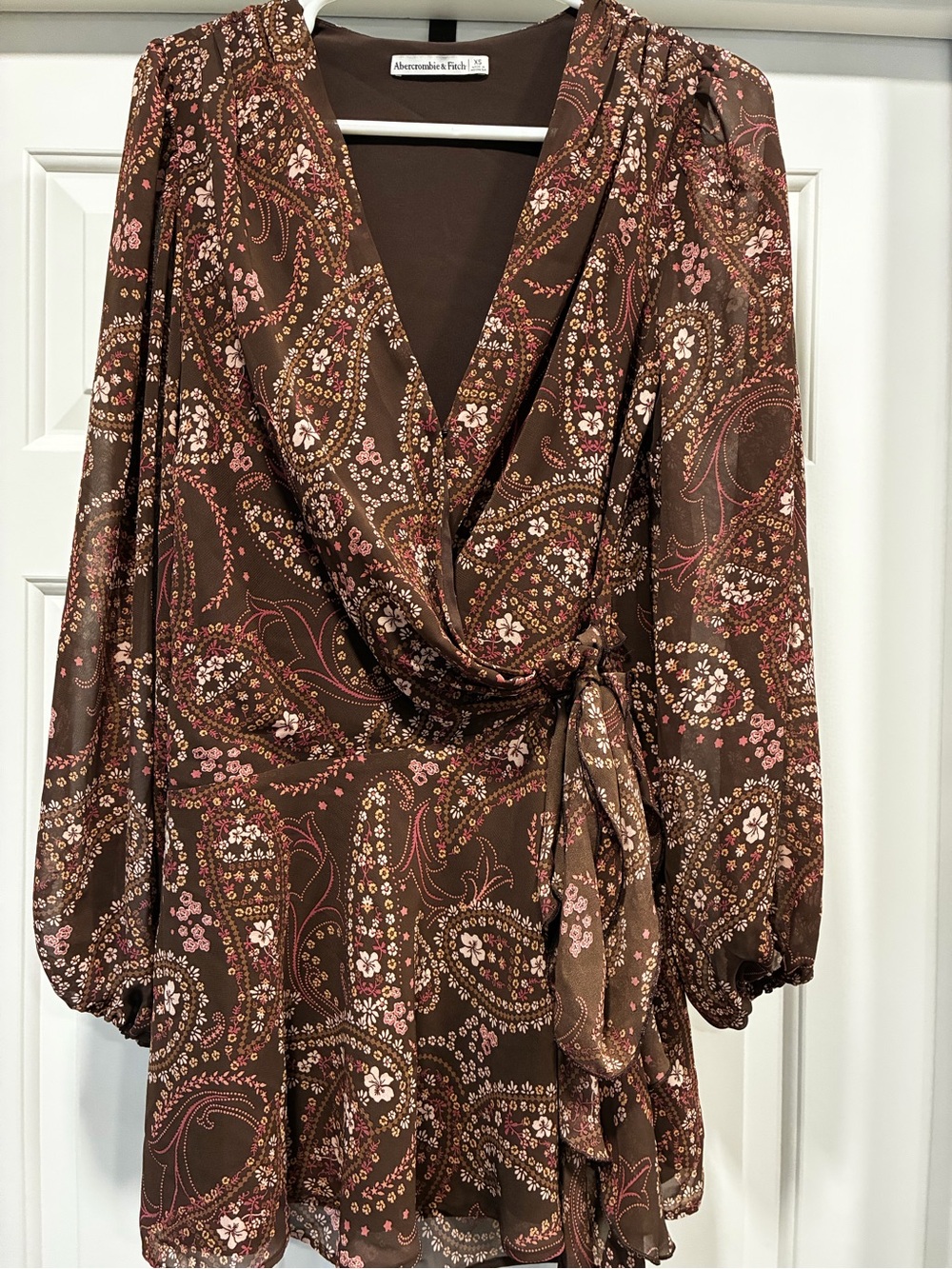 Abercrombie & Fitch Solid Brown Top